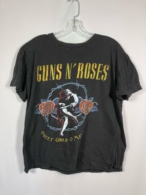 Guns N' Roses Women's Black Graphic Tee - Sweet Child O' Mine